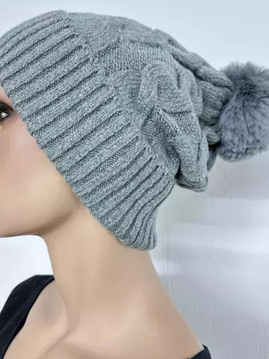 Verde Pom Pom Beanie Beanie in Gray color