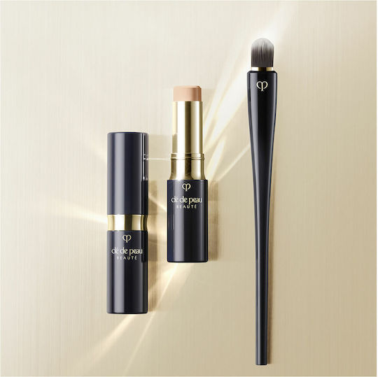 Clé de Peau Beauté Concealer Stick Almond 5gr