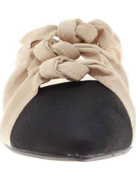 Flach Mules in Beige Farbe
