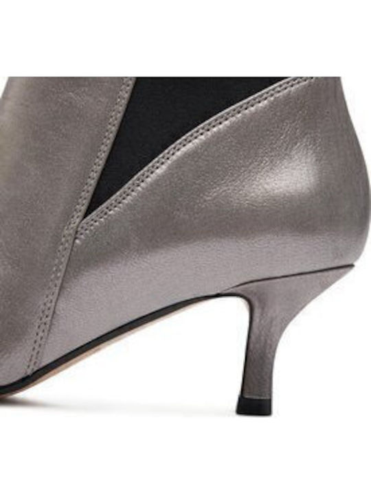 Clarks