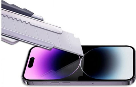 Premium Full Face Tempered Glass (iPhone 15)