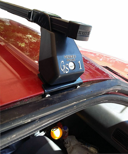 Hermes (with Roof Rack Legs) Black
