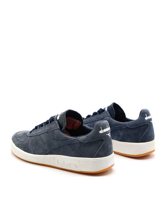 Diadora