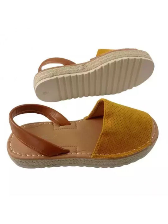 Adam's Shoes Women's Flat Sandals in Yellow Color