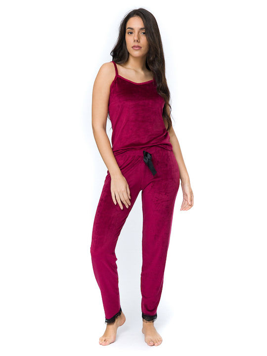 Arcan Winter Damen Pyjama-Set Samt ''Women's Pussama Set - Roba Veludo '' does not mention any color.