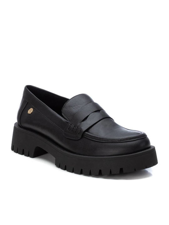 Leather Women's Moccasins in Black Color