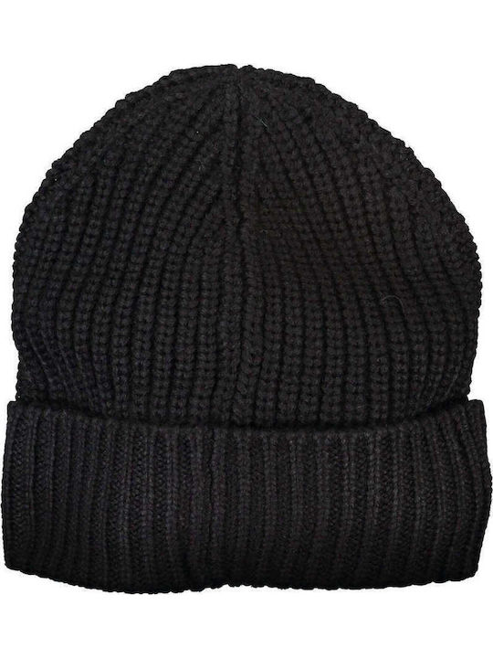 Beanie Beanie Knitted in Black color