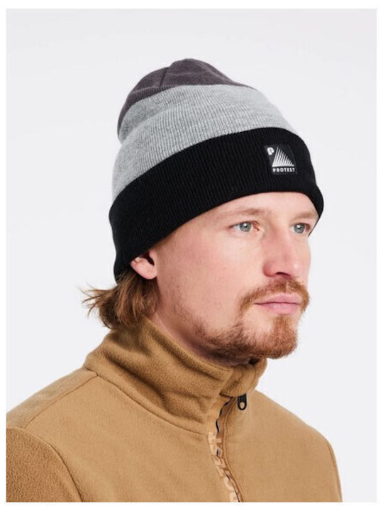 Beanie Unisex Beanie Knitted in Black color