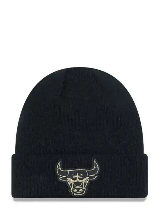 Badge Bulls Beanie Unisex Beanie Knitted in Black color