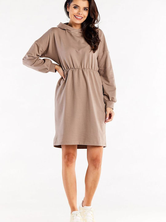 Infinite You Midi Kleid mit Kapuze mit Rüschen Beige