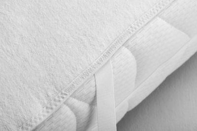 Breathable Mattress Cover White 120X200