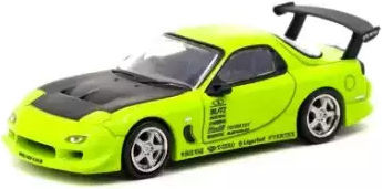 Tarmac Works Modeling Figure Car Green in Scale 1:64