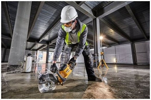 DEWALT DCS691X2 Δισκοπρίονο 54V 2x9Ah με Σύστημα Αναρρόφησης
