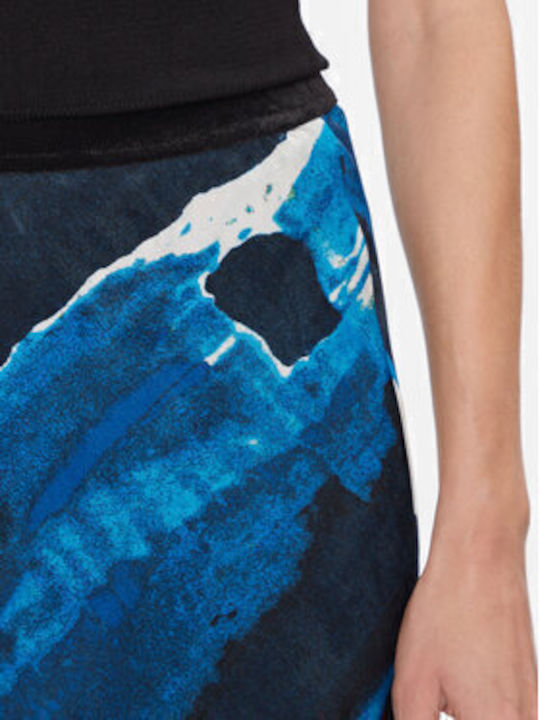 DKNY