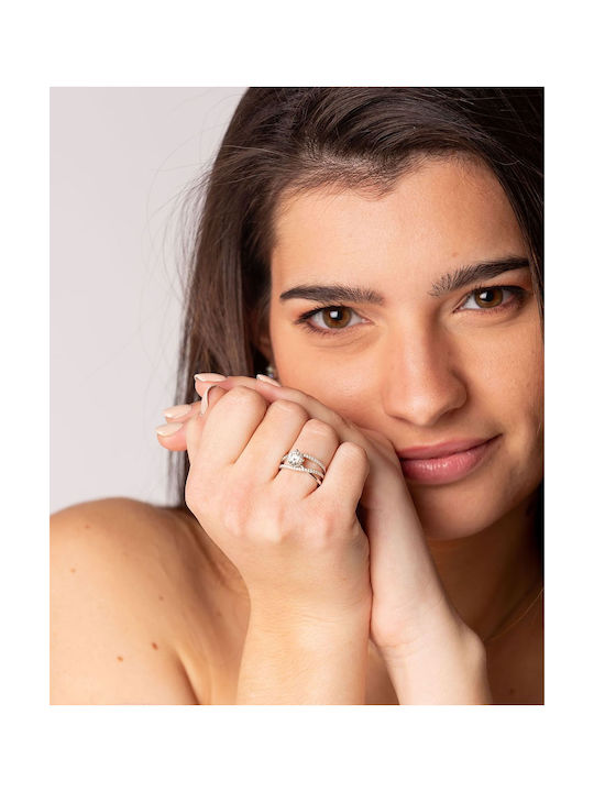 Brizzling Single Stone Ring with Diamond