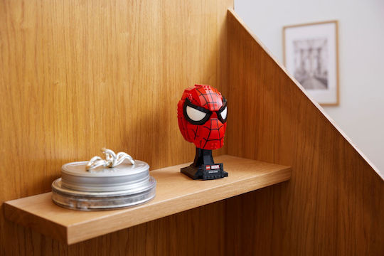 LEGO Spider-Man Маската На Spider-Man За 18+ Години 487 Бройки