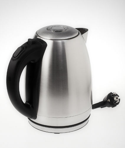 Adler Reisekessel 1.7Es 2200W Schwarz