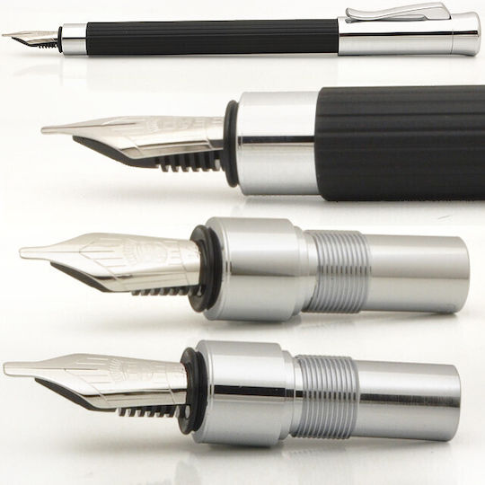 Set Calligraphy Pen Stub 1.1mm Black made of Steel