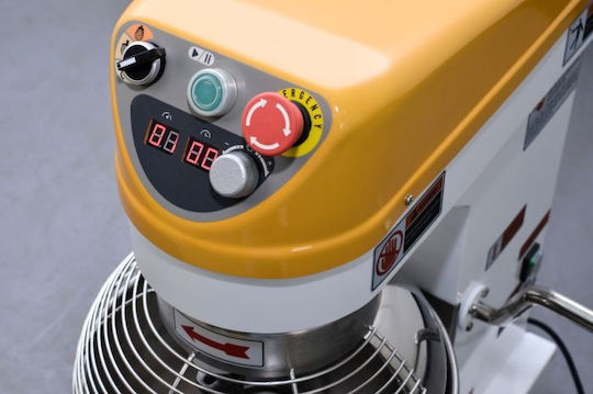 Karamco Επαγγελματικό mit Behälter 10Es 750W