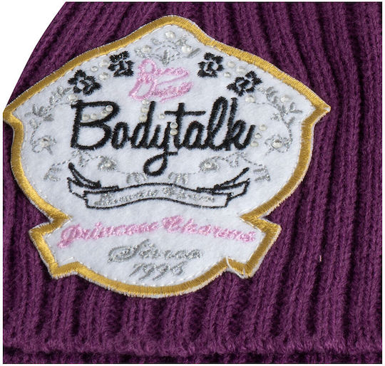 Beanie Beanie Knitted in Purple color