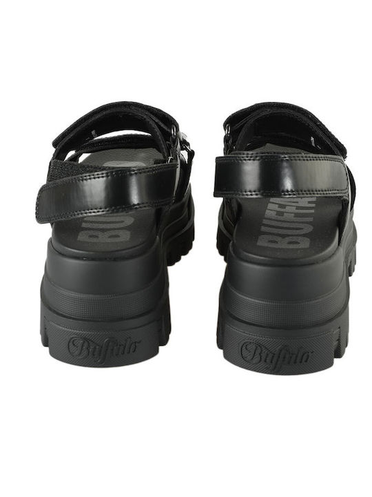 Women's Flat Sandals in Black Color