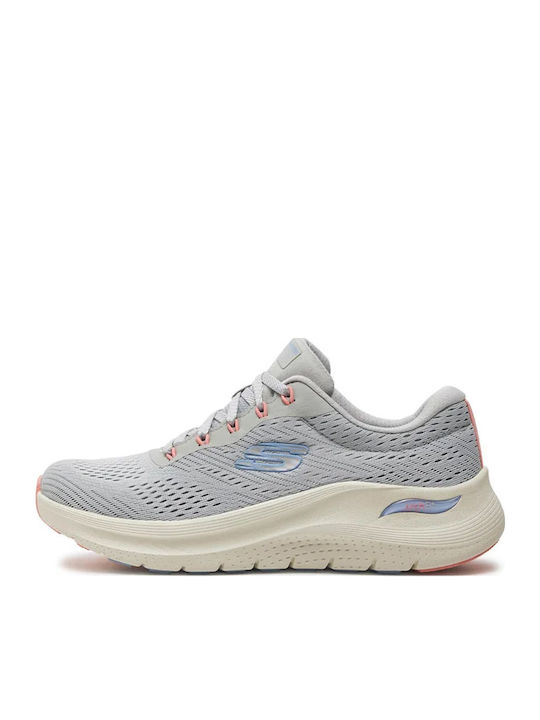 Skechers