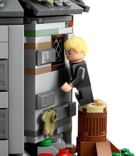 LEGO Harry Potter Hagrid's Hut An Unexpected Visit for 8+ Years 896 Pieces
