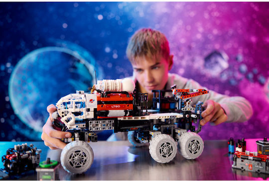 LEGO Technic Mars Crew Exploration Rover Pentru 11 Ani