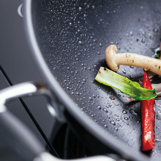 Horwood Wok With Lid made of Stainless Steel