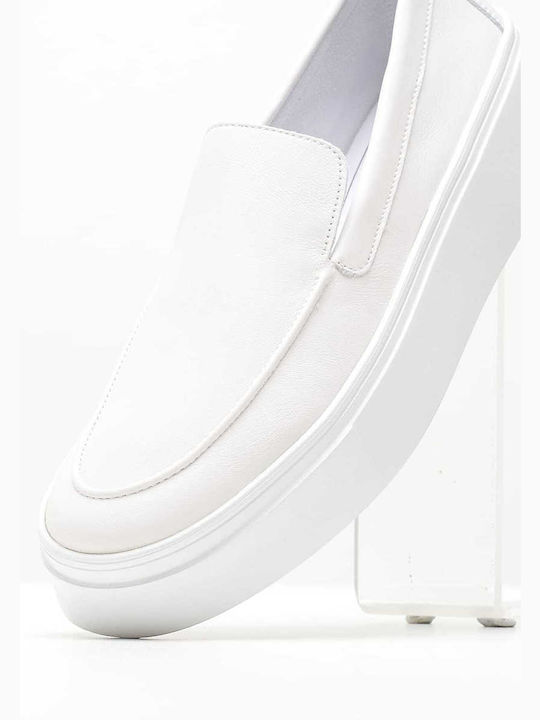 Frau Leather Women's Moccasins in White Color