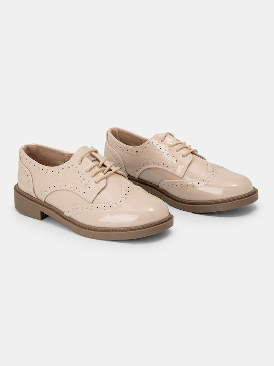 Bozikis Damen Oxfords aus Lackleder in Beige Farbe