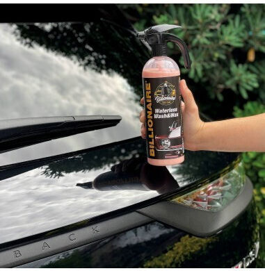Billionaire Spray Curățare / Protecție pentru Elastici și Jante Auto cu Aromă de Piersică 750ml