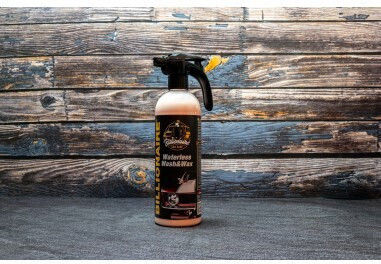 Billionaire Spray Curățare / Protecție pentru Elastici și Jante Auto cu Aromă de Piersică 750ml