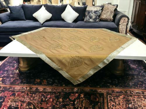 Set of 4 pieces Indian Chest with Paisley Paisley Tresses Gold pieces Lh2060200-2