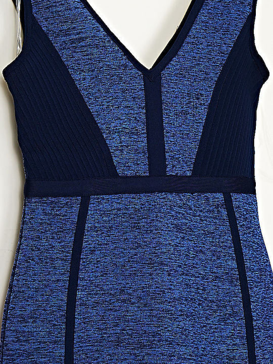 Bodycon Kleid aus besonders straffem Material Blau /blau