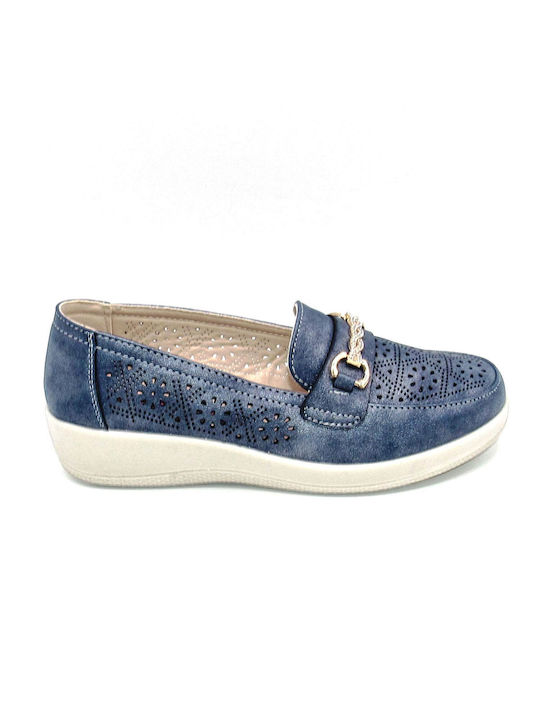 Moenia Women's Moccasins in Blue Color