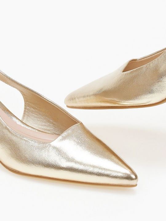 Issue Fashion Gold Low Heels