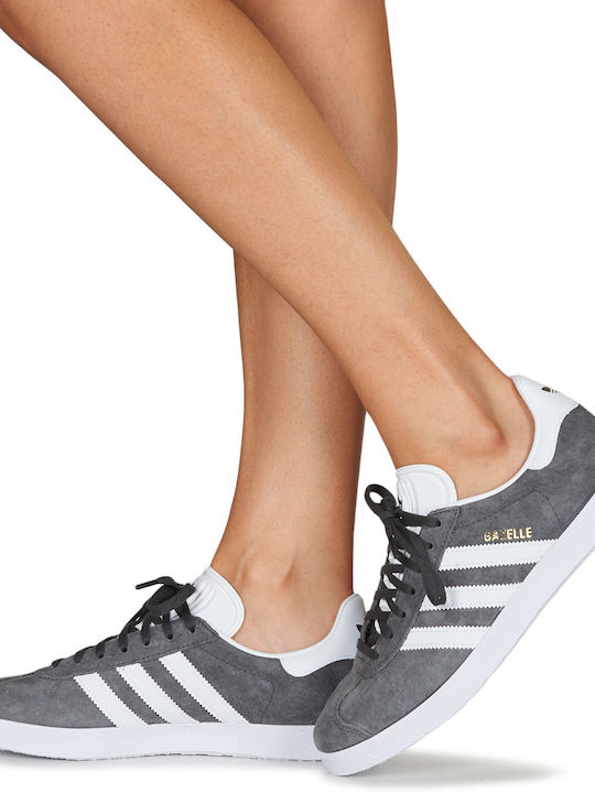 adidas gazelle silver green womens adidas Originals Gazelle trainers in Dark Grey