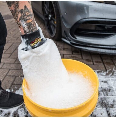 Meguiar's Ultimate Автомобилен шампоан With Wax 1.42lt