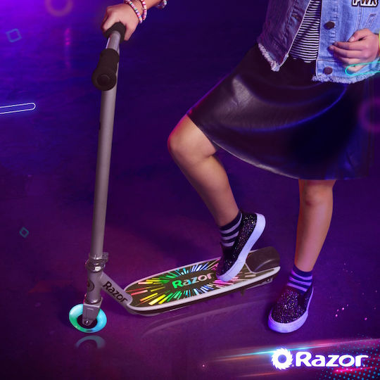 Razor Color Rave Trotinetă Electrică Pentru Copii Cu Viteză Maximă De 12km/h Și Autonomie De 6km În Culoare Argintie