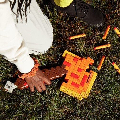 Nerf Launcher Dart Blasting Axe Minecraft for Ages 8+