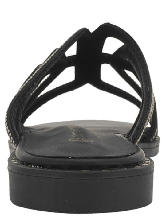 Nabere Women's Flat Sandals in Black Color