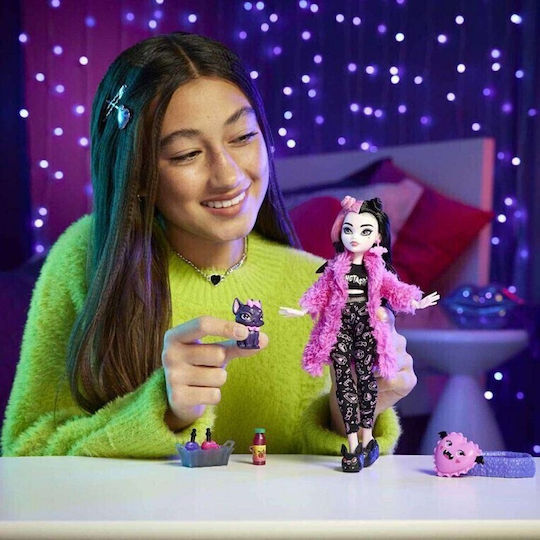 Mattel Creepover Draculaura Κούκλα για 4+ Ετών 30εκ.