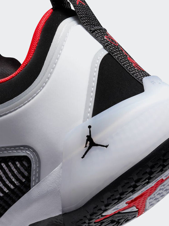 Air  37 Нисък Баскетболни обувки White / Black / Siren Red