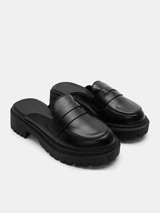 Leather Mules with Low Heel in Black Color