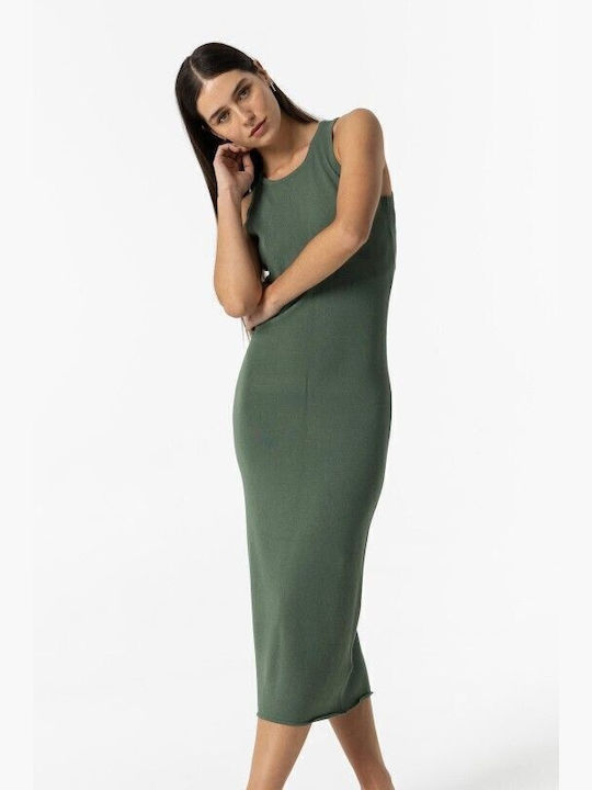Sommer Midi Damenkleid Gestrickt mit Tränen Grün
