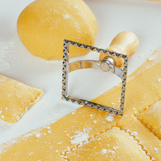 Nava Metallic Dough Cutter 7cm