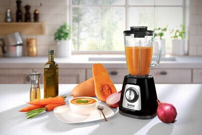 Tefal Blendforce Блендер със Стъклена Кана 1,75 л 800W Черен
