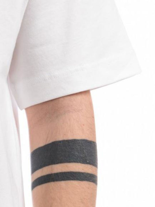 T-shirt White