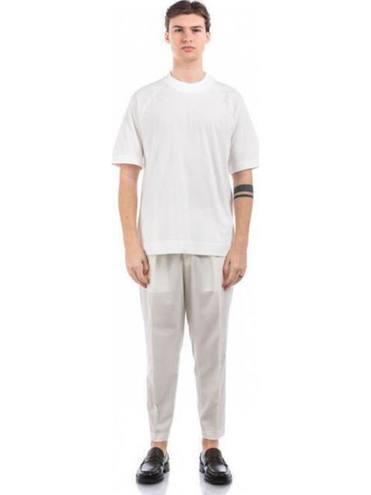 T-shirt White